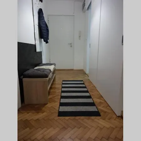 Apartment Tasmajdan's Charming Belgrade